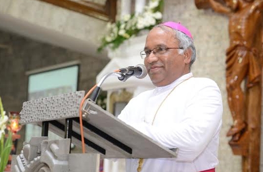 Bishop Francis Serrao ordains 9 deacons